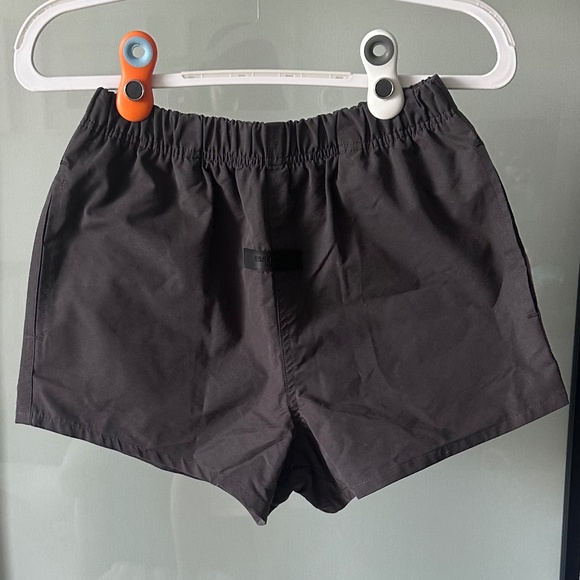 Fear of God ESSENTIALS Running Shorts - Picture 1 of 3